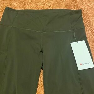 Lululemon Leggings new with tag